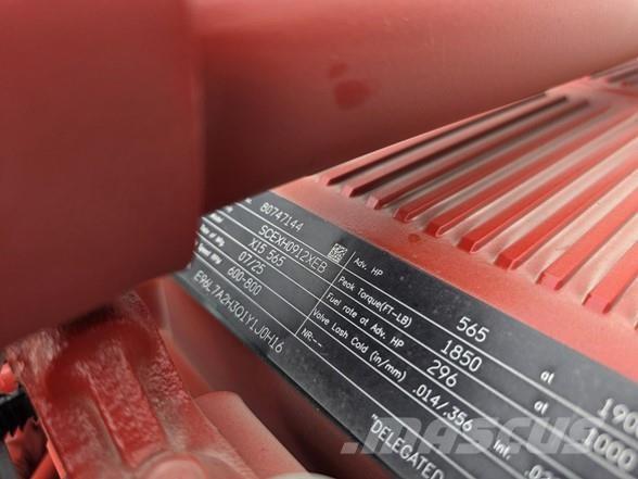 Peterbilt 589 Τράκτορες