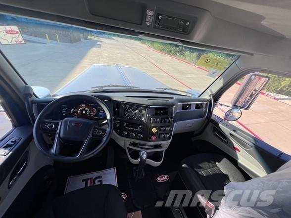 Peterbilt 589 Τράκτορες