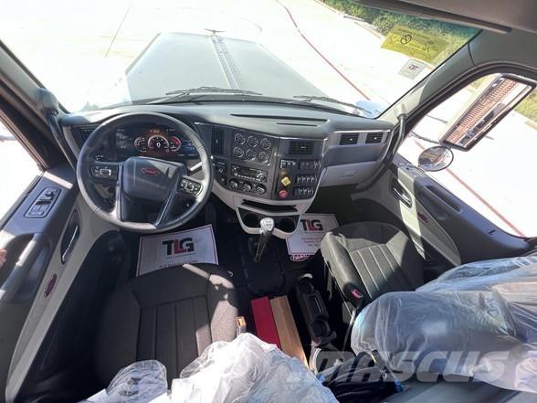 Peterbilt 589 Τράκτορες