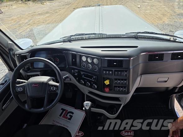 Peterbilt 589 Τράκτορες