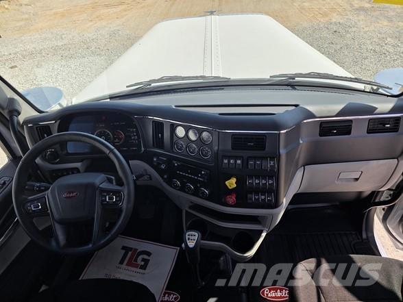 Peterbilt 589 Τράκτορες