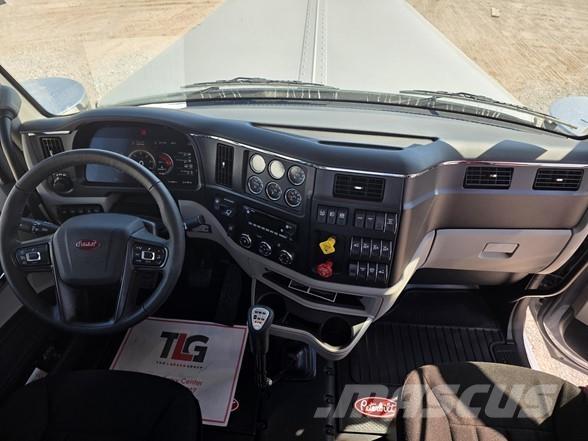 Peterbilt 589 Τράκτορες