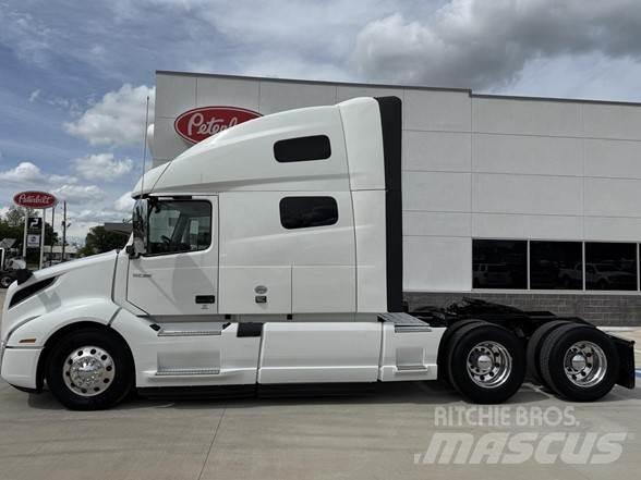 Volvo VNL42860 Τράκτορες