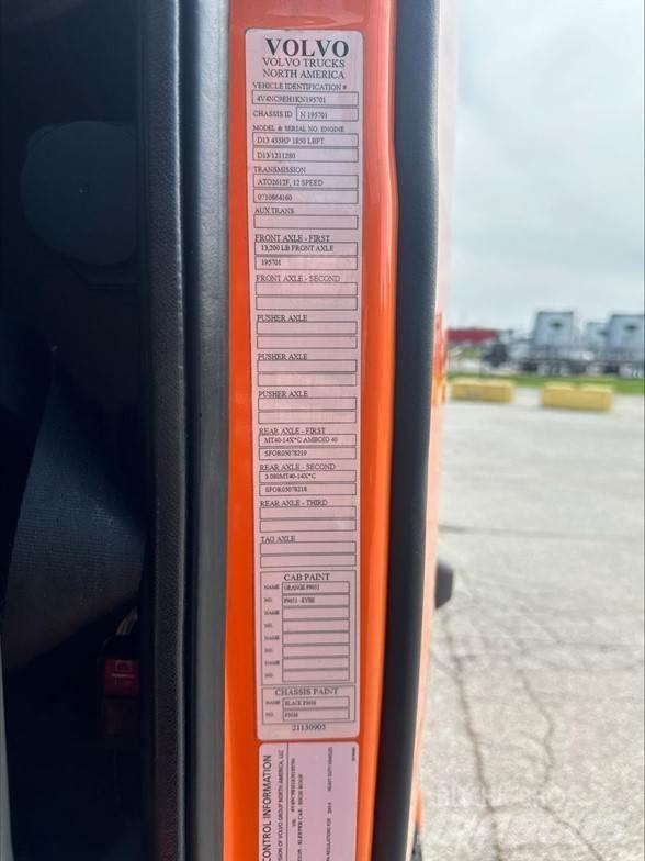 Volvo VNL42T760 Τράκτορες