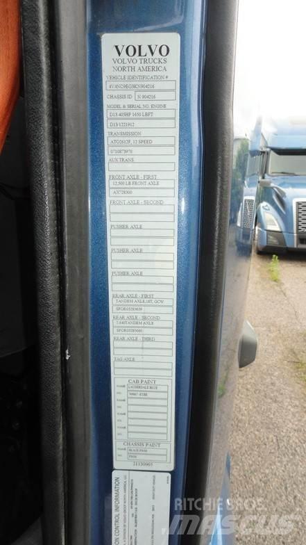 Volvo VNL64T760 Τράκτορες