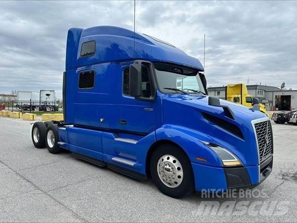 Volvo VNL64T860 Τράκτορες