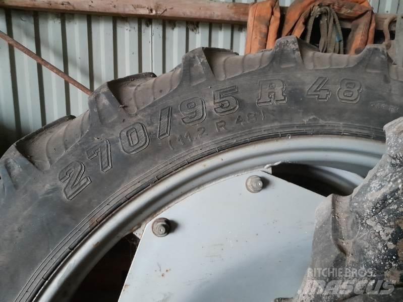  - - -  270/95R48 Ελαστικά και ζάντες