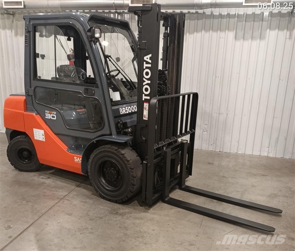 Toyota 02-8FDF30 Πετρελαιοκίνητα Κλαρκ