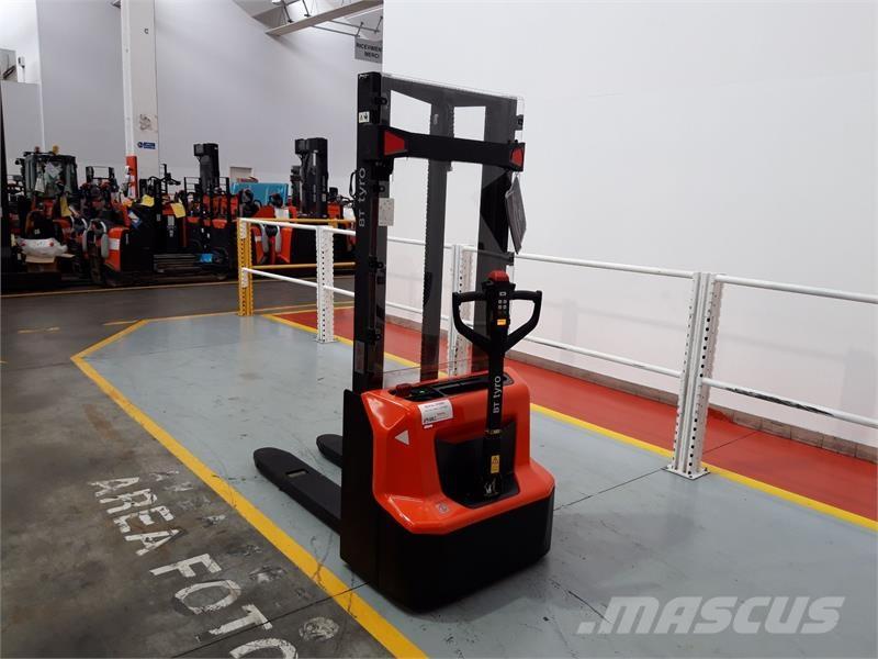 BT SHE100 Χειροκίνητα παλετοφόρα