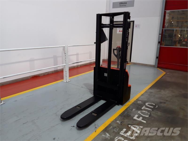 BT SHE100 Χειροκίνητα παλετοφόρα