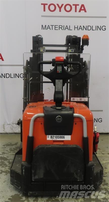 BT SPE120XR Παλετοφόρα πεζού χειριστή με ιστό