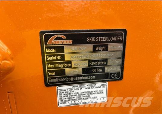  96901 QB480 Μίνι φορτωτές