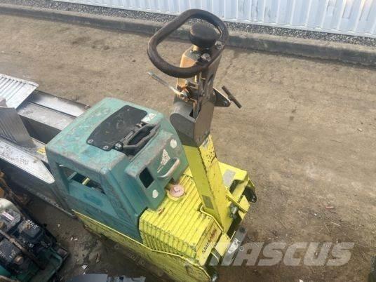 Ammann APH11095 Επίπεδοι κόπανοι