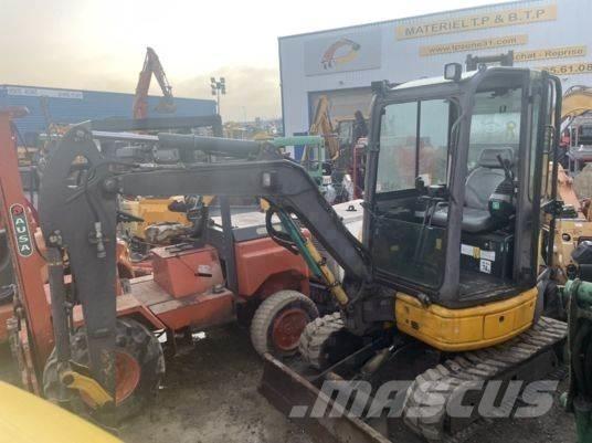 Komatsu PC26MR-3 Εκσκαφάκι (διαβολάκι) < 7t