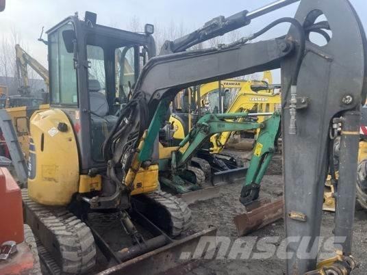 Komatsu PC26MR-3 Εκσκαφάκι (διαβολάκι) < 7t