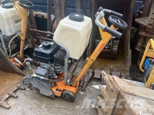  Scie à sol HUSQVARNA Κατασκευές - Άλλα