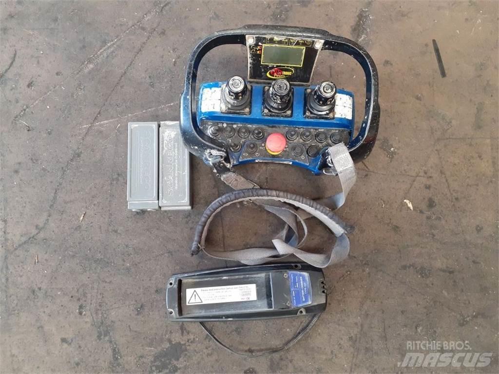 PM 23526 SP Γερανοί φορτωτές
