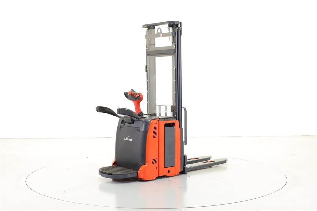 Linde L12AP Ηλεκτρικά παλετοφόρα με ιστό