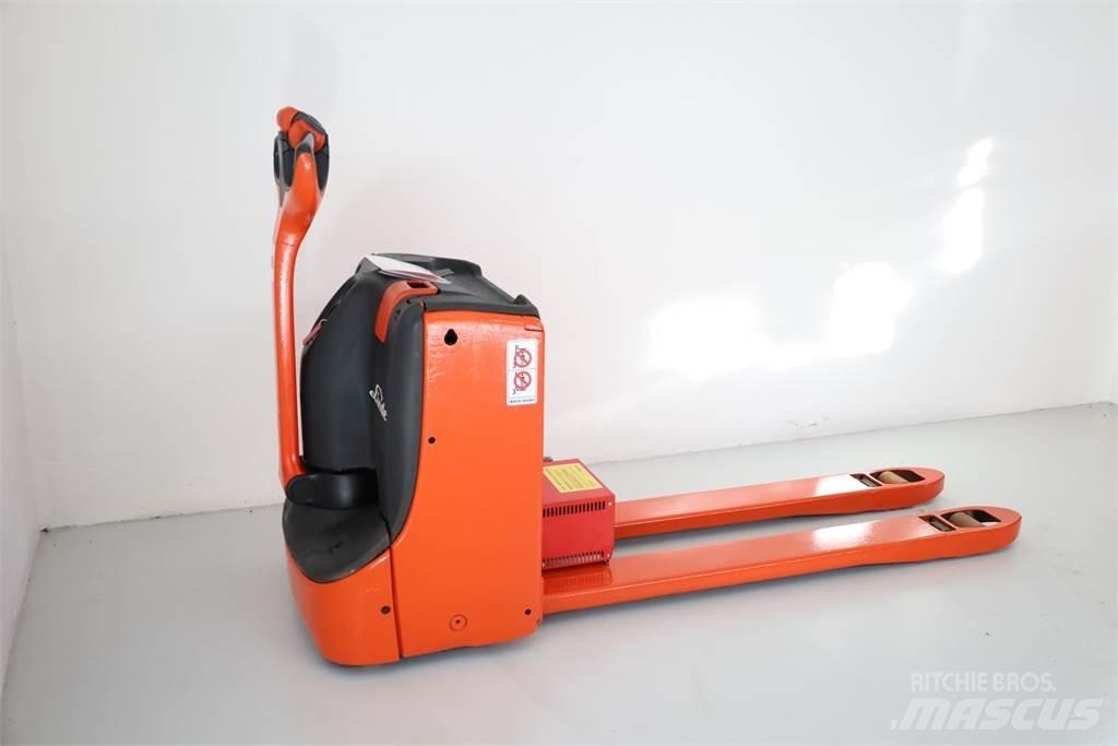 Linde T-18 Χειροκίνητο περονοφόρο ανυψωτικό