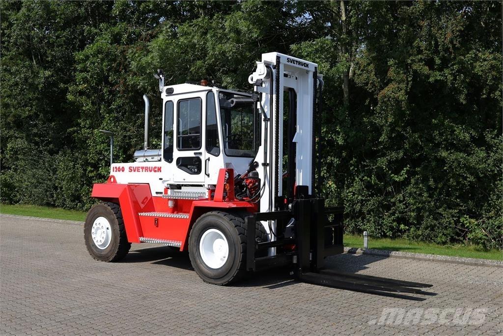 Svetruck 1260-30 Πετρελαιοκίνητα Κλαρκ