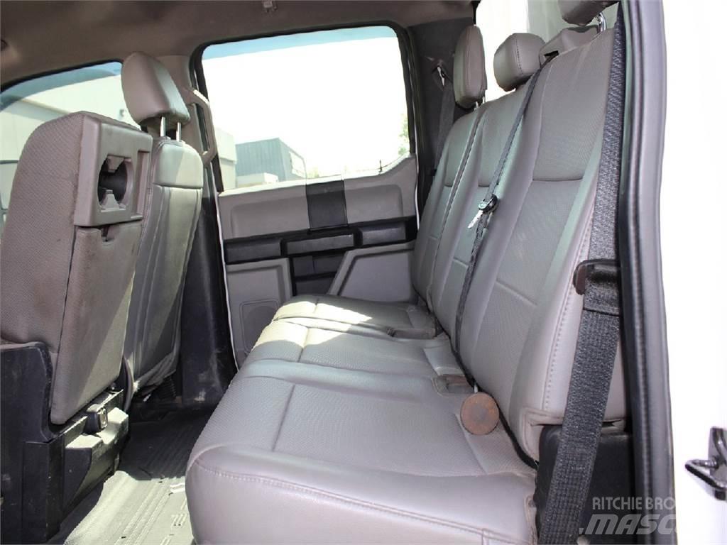 Ford F550 Φορτηγά Ανατροπή
