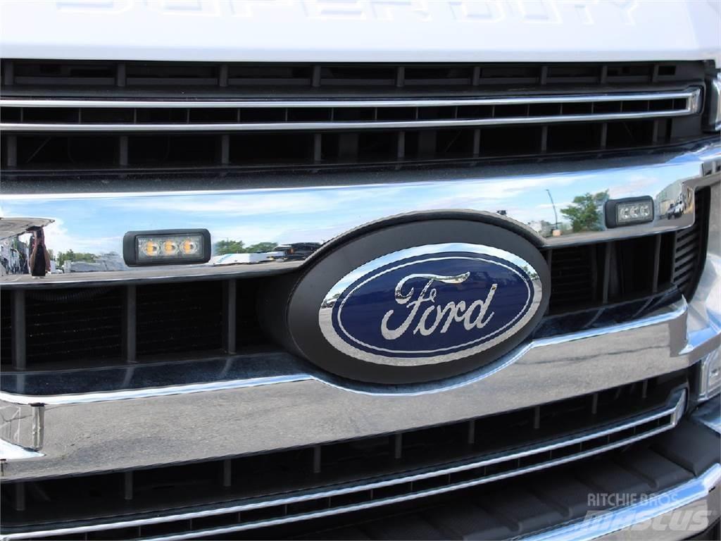Ford F550 Εναέριες πλατφόρμες τοποθετημένες σε φορτηγό