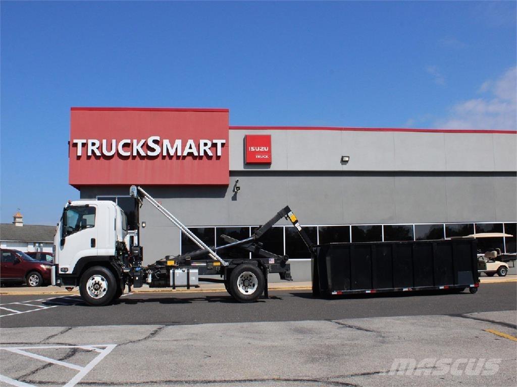 Isuzu FTR Φορτηγά για εμπορευματοκιβώτια
