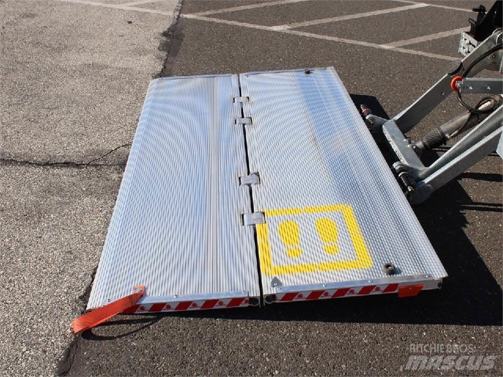Isuzu NPR-HD Φορτηγά Κόφα