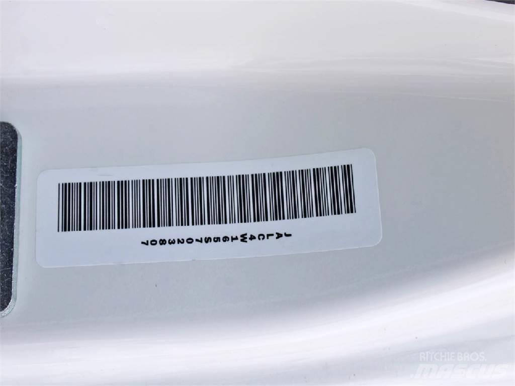 Isuzu NPR-HD Φορτηγά Κόφα