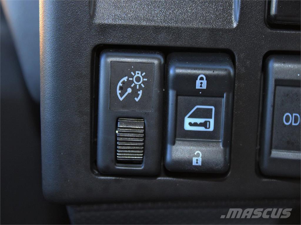 Isuzu NPR-HD Φορτηγά Ανατροπή