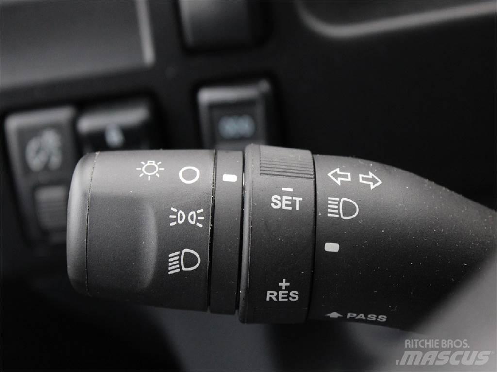 Isuzu NRR Φορτηγά Κόφα