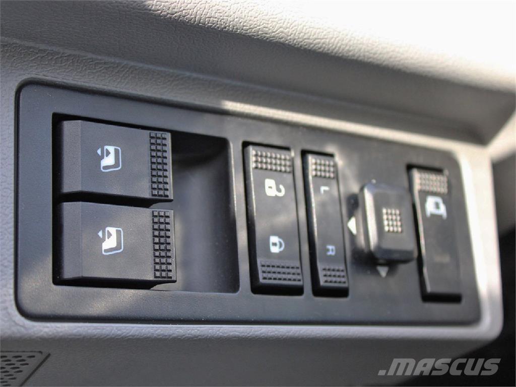 Mack MD6 Φορτηγά με Γερανό