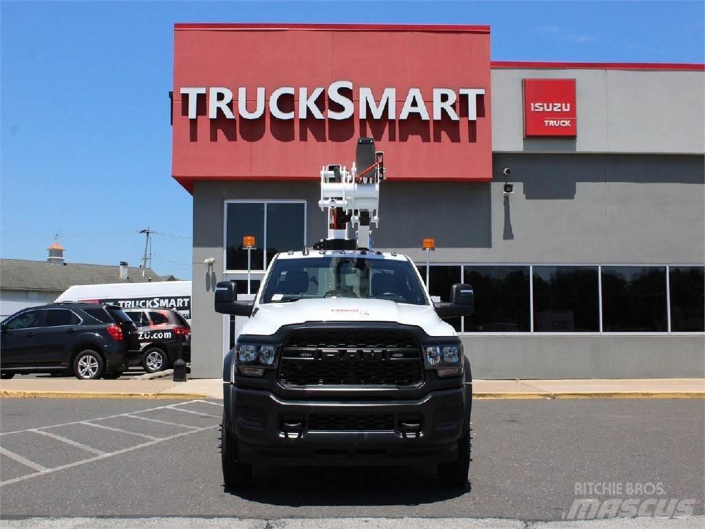 RAM 5500 Εναέριες πλατφόρμες τοποθετημένες σε φορτηγό