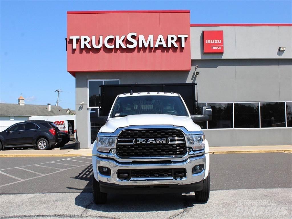 RAM 5500 Φορτηγά Kαρότσα με ανοιγόμενα πλαϊνά