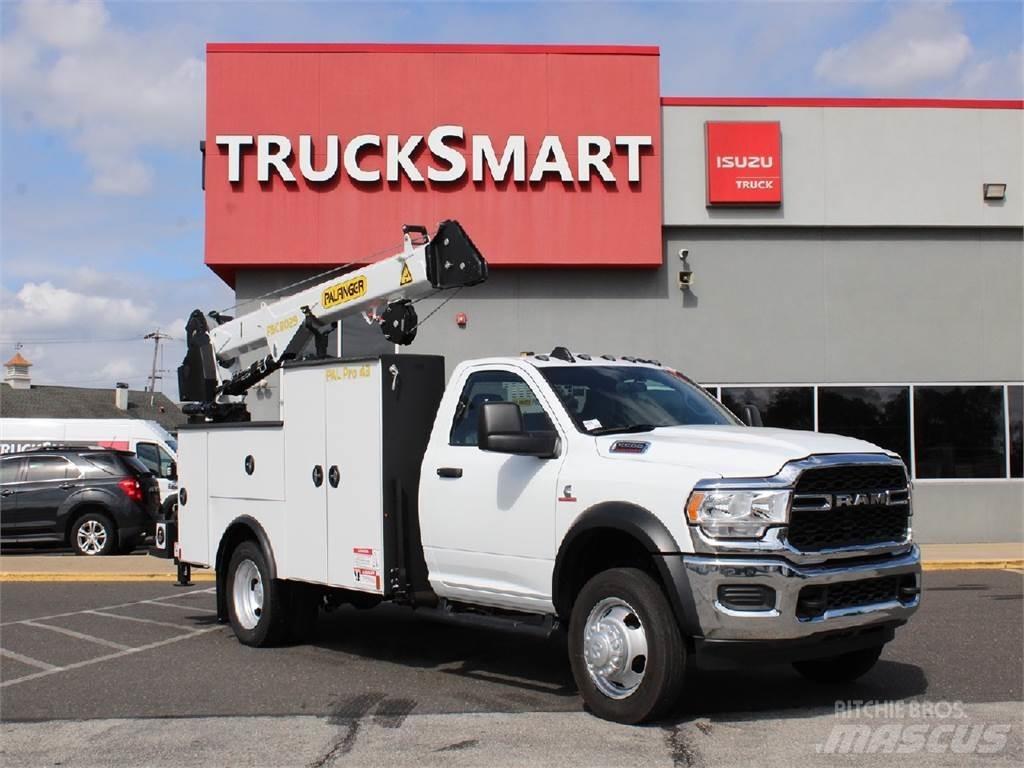 RAM 5500 Φορτηγά με Γερανό