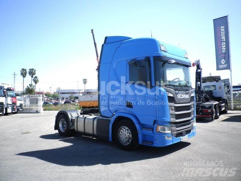 Scania R450 Τράκτορες