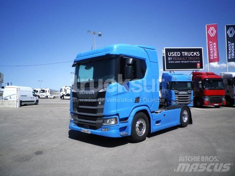 Scania R450 Τράκτορες