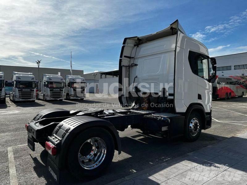 Scania R450 Τράκτορες