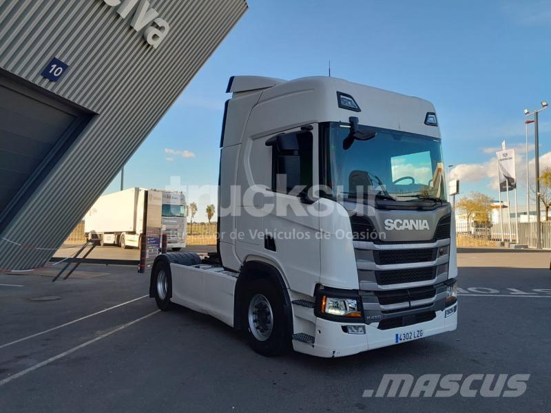Scania R450 Τράκτορες