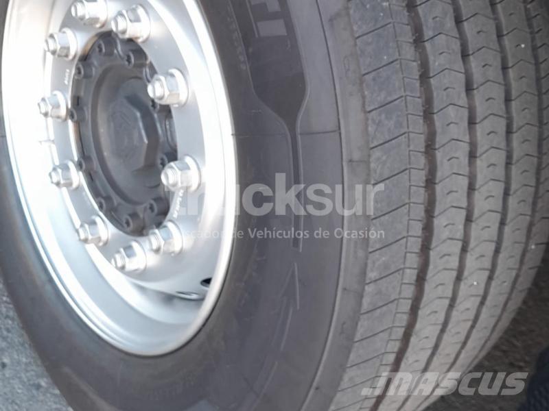 Scania R450 Τράκτορες