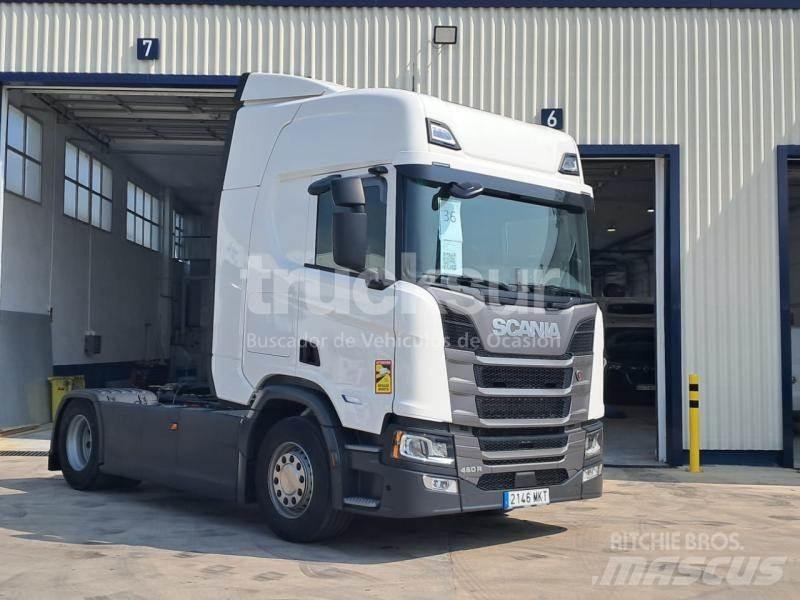 Scania R460 Τράκτορες