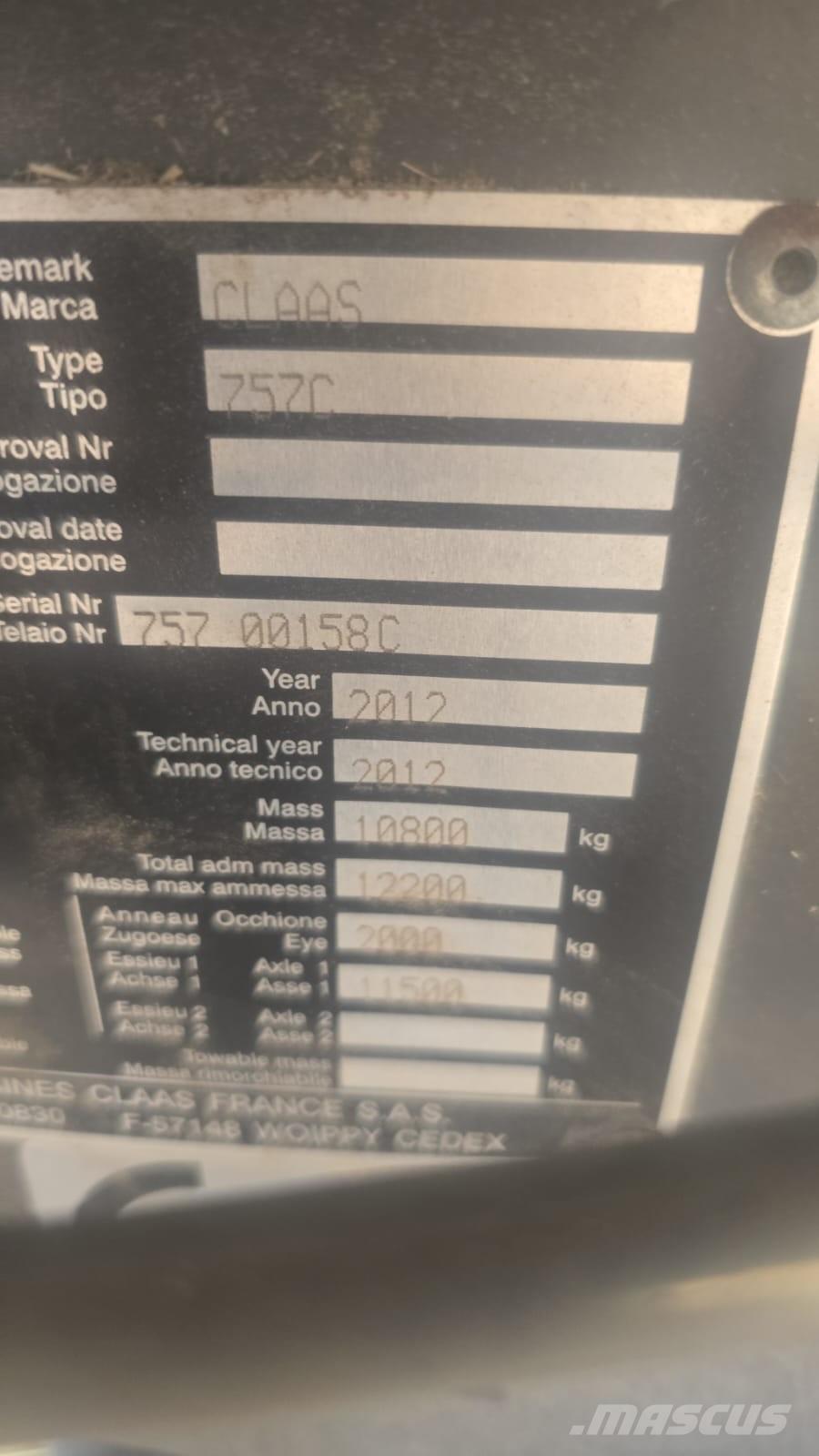 CLAAS 3300 Πρέσες τετράγωνων δεμάτων