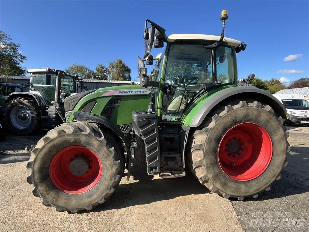 Fendt 718 Τρακτέρ