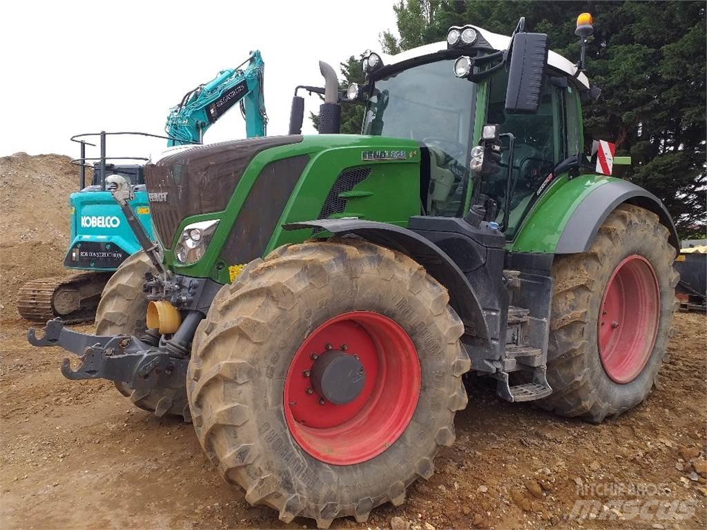 Fendt 828 VARIO Τρακτέρ