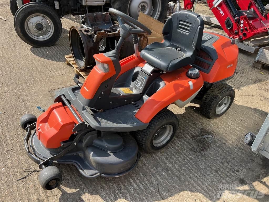 Husqvarna R216 Χορτοκοπτικά