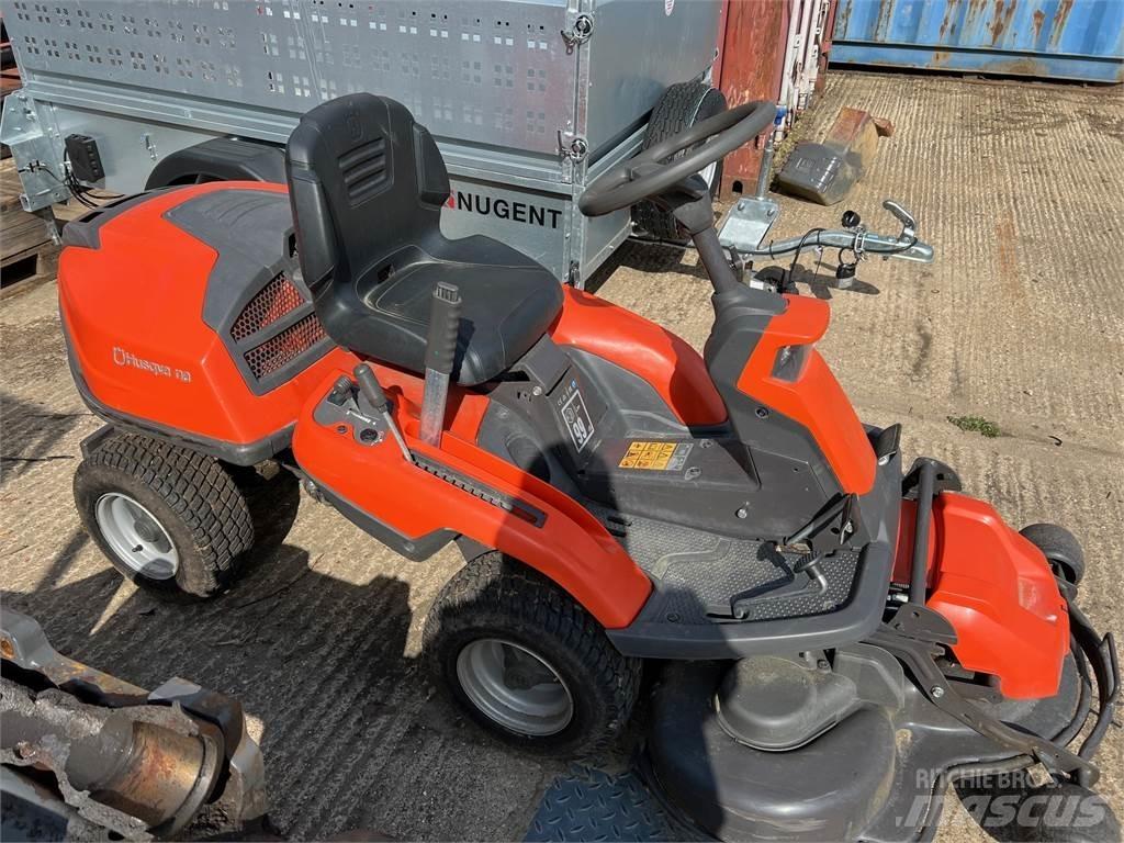 Husqvarna R216 Χορτοκοπτικά