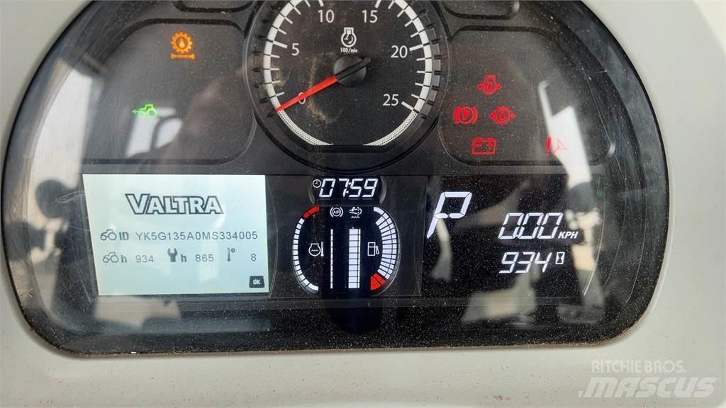 Valtra G135A Τρακτέρ
