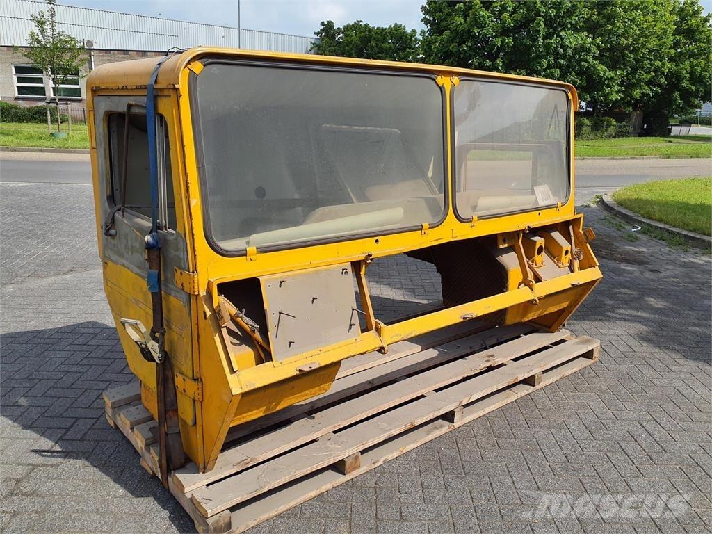 Faun KF lower cabin Καμπίνες και εσωτερικό