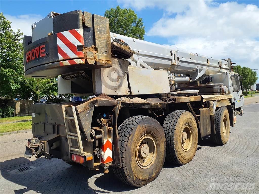 Grove GMK 3055 Γερανοί παντός εδάφους