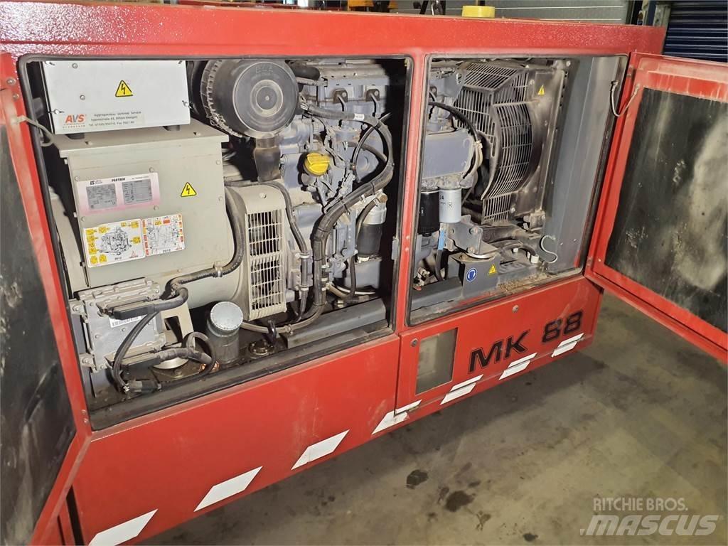 Liebherr MK 88 upper Εξαρτήματα και εξοπλισμός για γερανούς